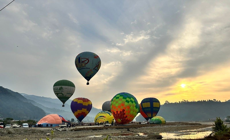 पोखरामा आजदेखि अन्तर्राष्ट्रिय बेलुन महोत्सव शुरू