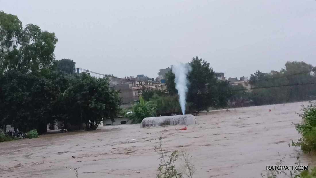 बाढी पहिरोबाट मृत्यु हुनेको संख्या ९९ पुग्यो, ७२ जना बेपत्ता