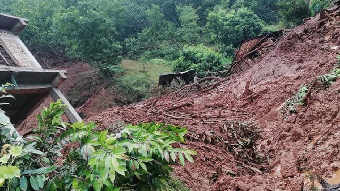 ज्यान बाँचे पनि बस्ने र खाने व्यवस्था नहुँदा सास्ती