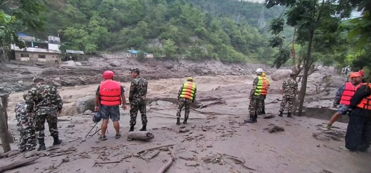 बाढीले बगाएका मजदुरको शव फेला