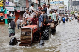 बङ्गलादेशमा  वर्षा र बाढीका कारण २० जनाको ज्यान गयो