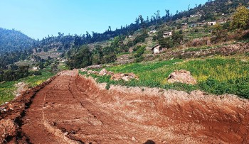 बागलुङको विकट गाउँमा सडक पुगेपछि स्थानीय हर्षित