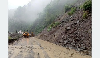 अवरुद्ध पृथ्वीरामार्ग एकतर्फी खुल्यो