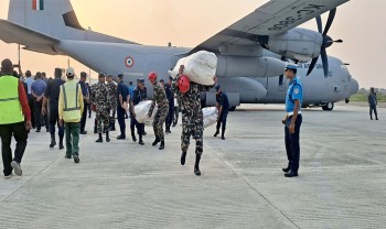 भारत सरकारबाट प्राप्त राहत सामग्री भूकम्प प्रभावित क्षेत्रतर्फ पठाइयो