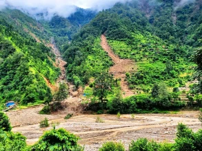 ‘अव्यवस्थित ग्रामीण सडकले गाउँको सुन्दरता बिगार्‍यो’