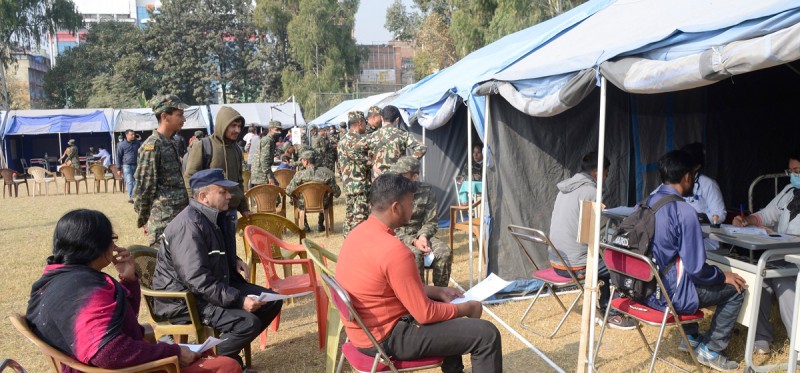 नेपाली सेनाद्वारा स्वास्थ्य शिविर सञ्चालन