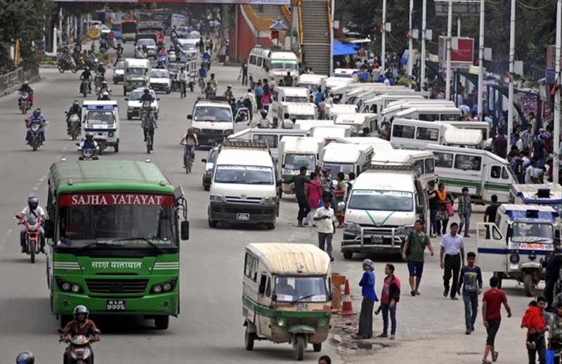 काठमाडौंका यी क्षेत्रमा आज सवारी साधन निषेध 