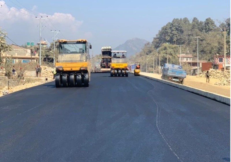 मुग्लिन पोखरा सडक : पूर्वी खण्डमा ५० र पश्चिम खण्डमा १७ प्रतिशत प्रगति