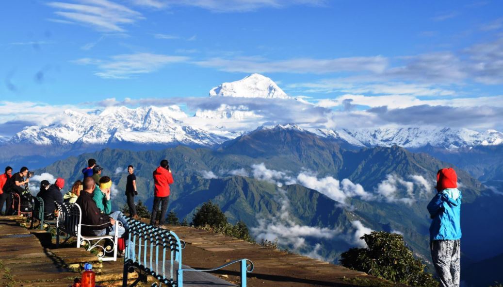 गड्डाचौकी हुँदै छ महिनामा चार सय बढी पर्यटक भित्रिए