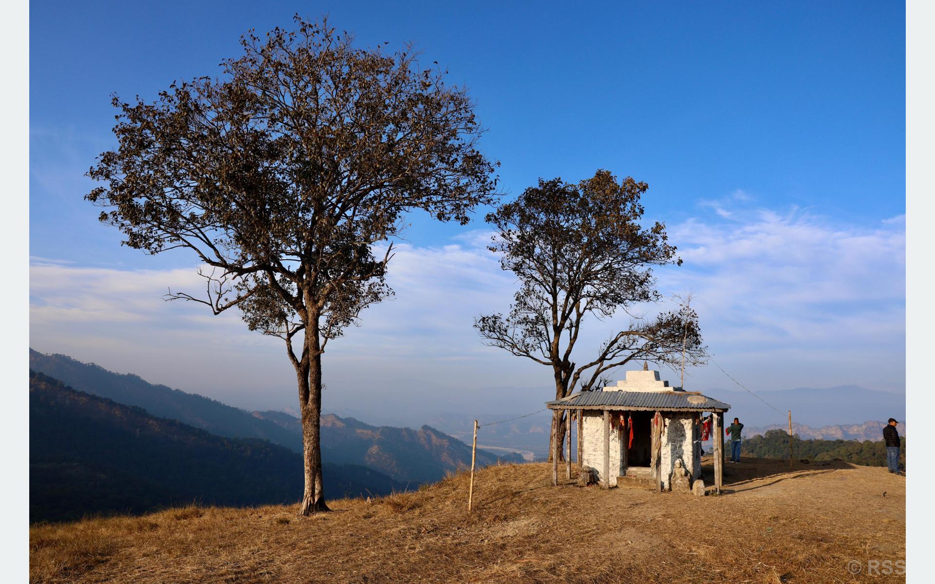 सुदूरको ठूलो पर्यटन पूर्वाधार, जाल्पादेवी केबलकार