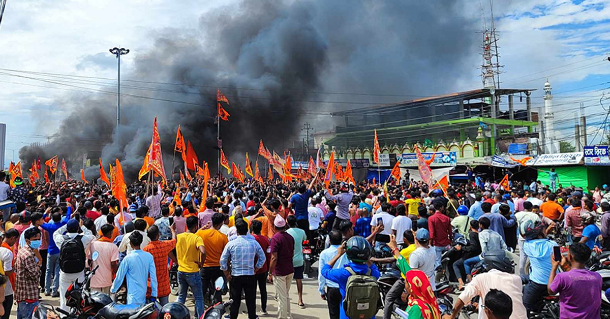 ‘नेपालगञ्जमा ‘कर्फ्यू’ जारी, जमुनाहामा अलपत्र नेपालीलाई गन्तव्यतर्फ पठाइँदै