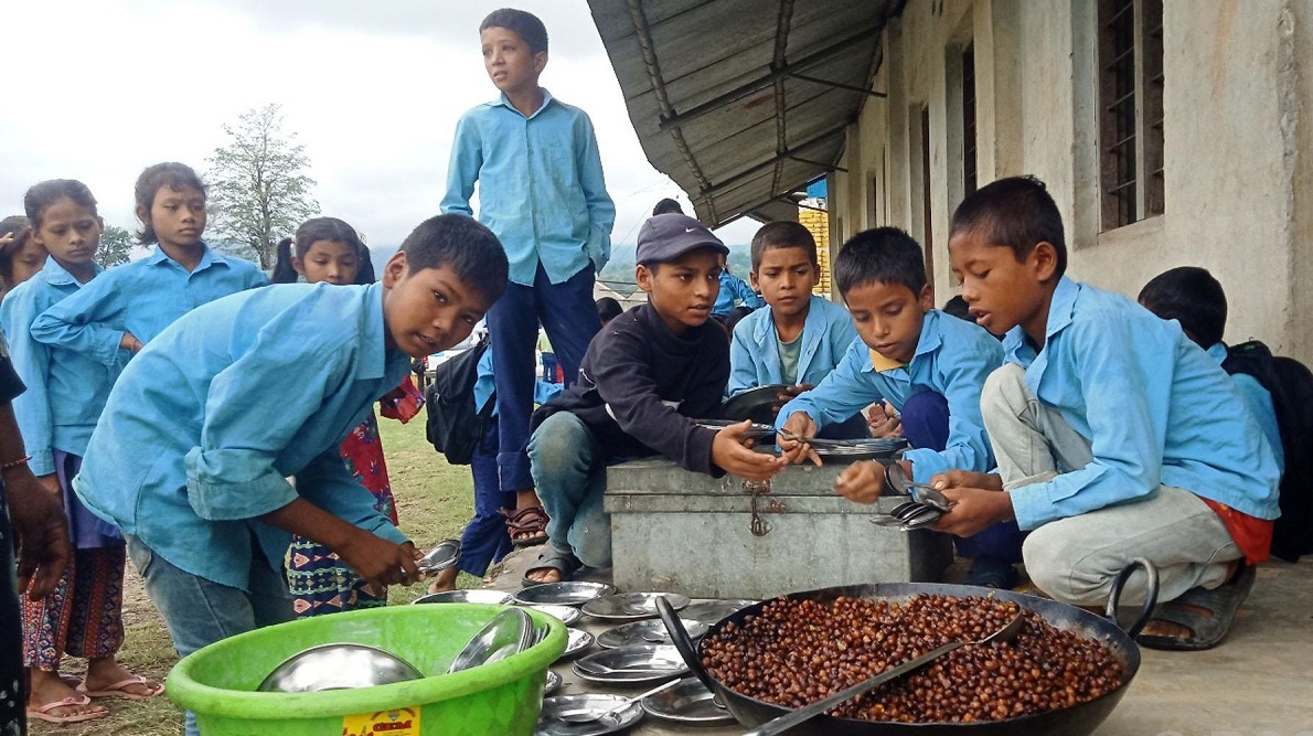 विद्यार्थी घटेपछि सामुदायिक विद्यालयलाई आवासीय बनाइँदै