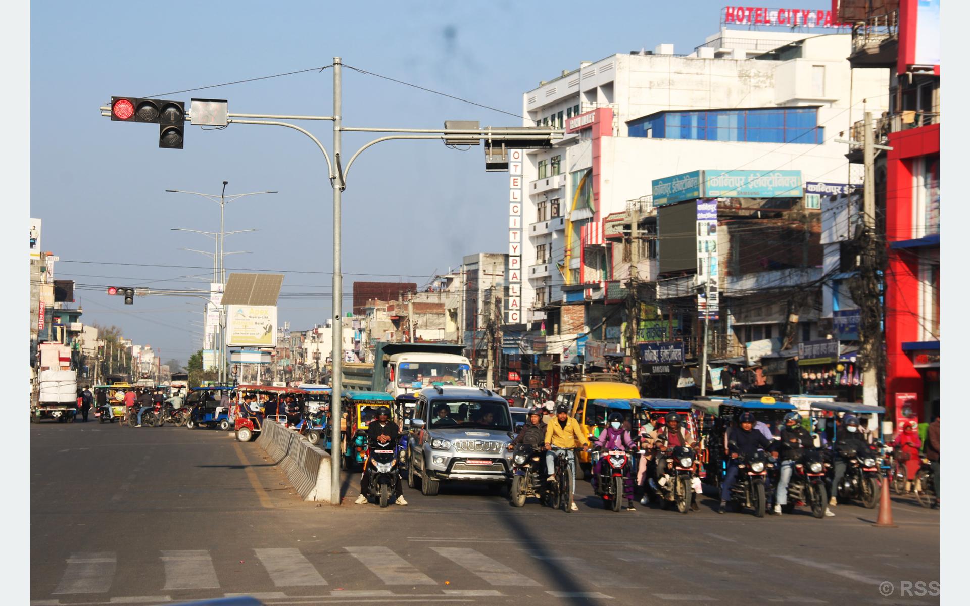 नेपालगञ्जमा ‘ट्राफिक लाइट’को नियम लागू