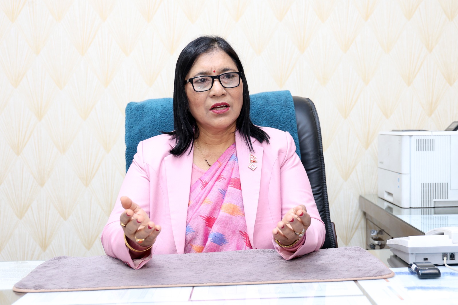 ‘स्वास्थ्य स्वयंसेविकामार्फत दिइएको मतदाता शिक्षा प्रभावकारी छ’ ‘स्वास्थ्य स्वयंसेविकामार्फत दिइएको मतदाता शिक्षा प्रभावकारी छ’