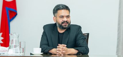 प्रधानमन्त्रीले बोलाए संवैधानिक परिषद्को बैठक