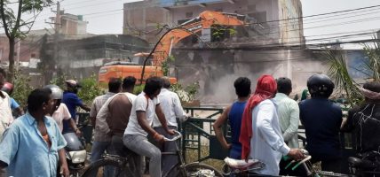 देशभर सञ्चालन गरियो अतिक्रमित संरचना हटाउने अभियान