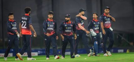 नेपाल युएईसँग ६ विकेटले पराजित