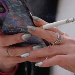 बेलायतमा चुरोटमाथि ऐतिहासिक कडाइ