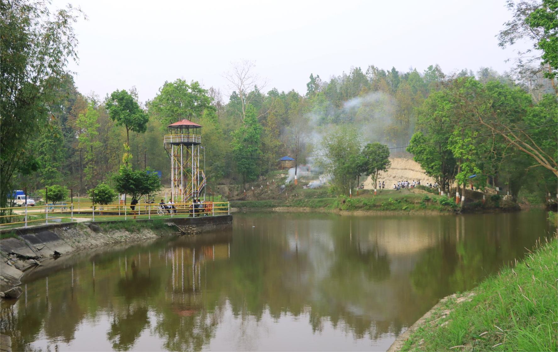 तीनकुने पोखरीमा बढ्दै पर्यटक आकर्षण