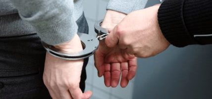 एसइई दिइरहेका एक नक्कली परीक्षार्थी पक्राउ