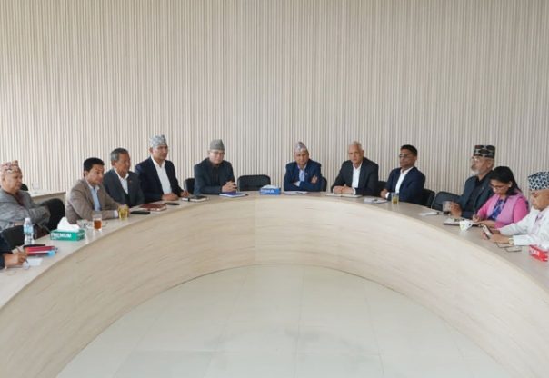 सोमबार बस्ने गरि एमाले सचिवालय बैठक स्थगित