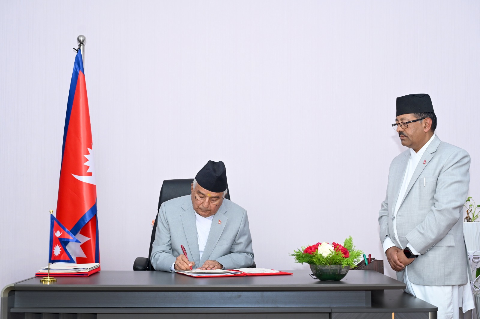 सहकारी अध्यादेश : सम्बन्धविच्छेद पनि एकै परिवारको सदस्य मानिने